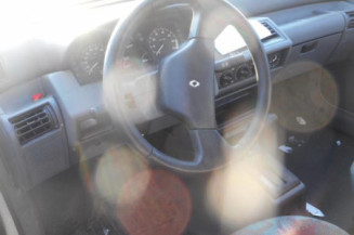 Serrure arriere droit RENAULT CLIO 1
