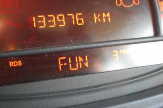 Pretensionneur de ceinture arriere gauche RENAULT MODUS