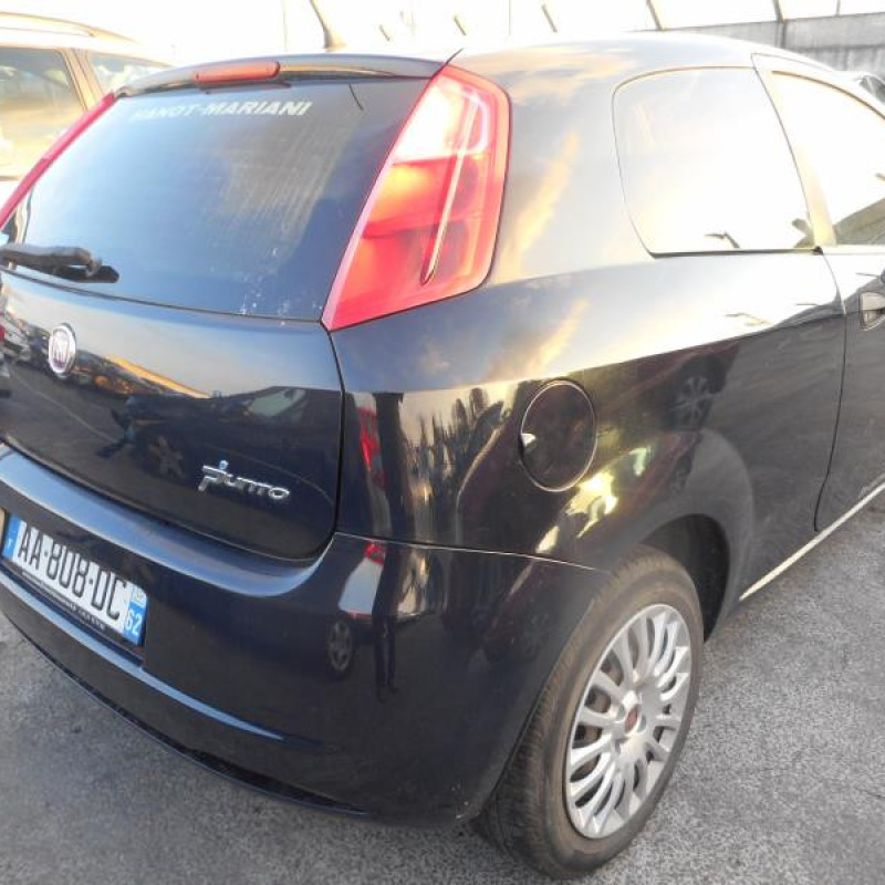 Serrure avant droit FIAT GRANDE PUNTO Photo n°5