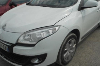 Pretensionneur de ceinture avant droit RENAULT MEGANE 3