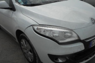 Pretensionneur de ceinture avant droit RENAULT MEGANE 3