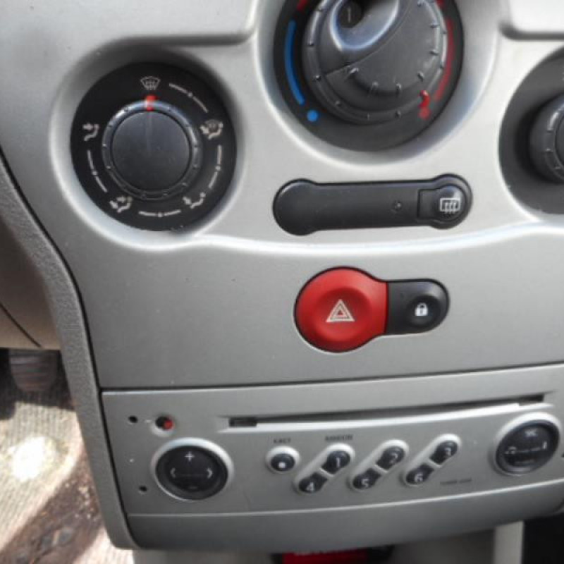 Capot RENAULT MODUS Photo n°7