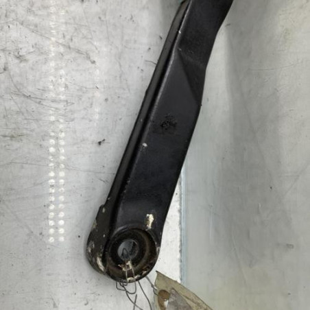 Bras essuie glace avant gauche VOLKSWAGEN GOLF 4