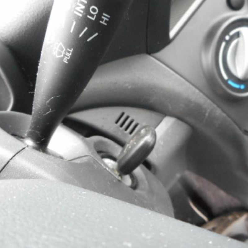 Pretensionneur de ceinture avant droit SUZUKI ALTO 3 Photo n°11