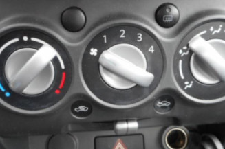 Serrure avant droit SUZUKI ALTO 3