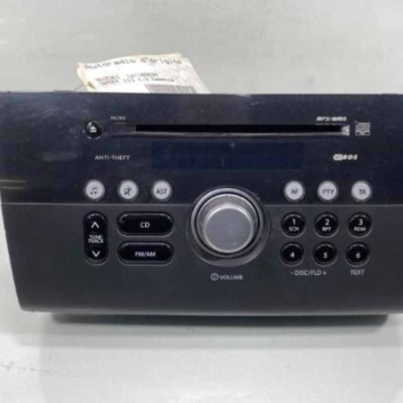 Autoradio d'origine SUZUKI SWIFT 3 Photo n°1