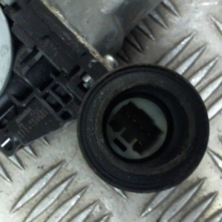 Leve vitre electrique avant gauche SUZUKI SWIFT 3 Photo n°1
