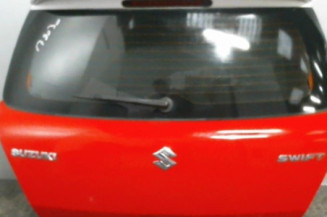 Malle/Hayon arriere SUZUKI SWIFT 3 Photo n°1