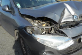 Bras essuie glace avant droit RENAULT MEGANE 3