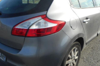 Bras essuie glace avant droit RENAULT MEGANE 3