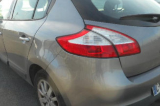 Bras essuie glace avant droit RENAULT MEGANE 3