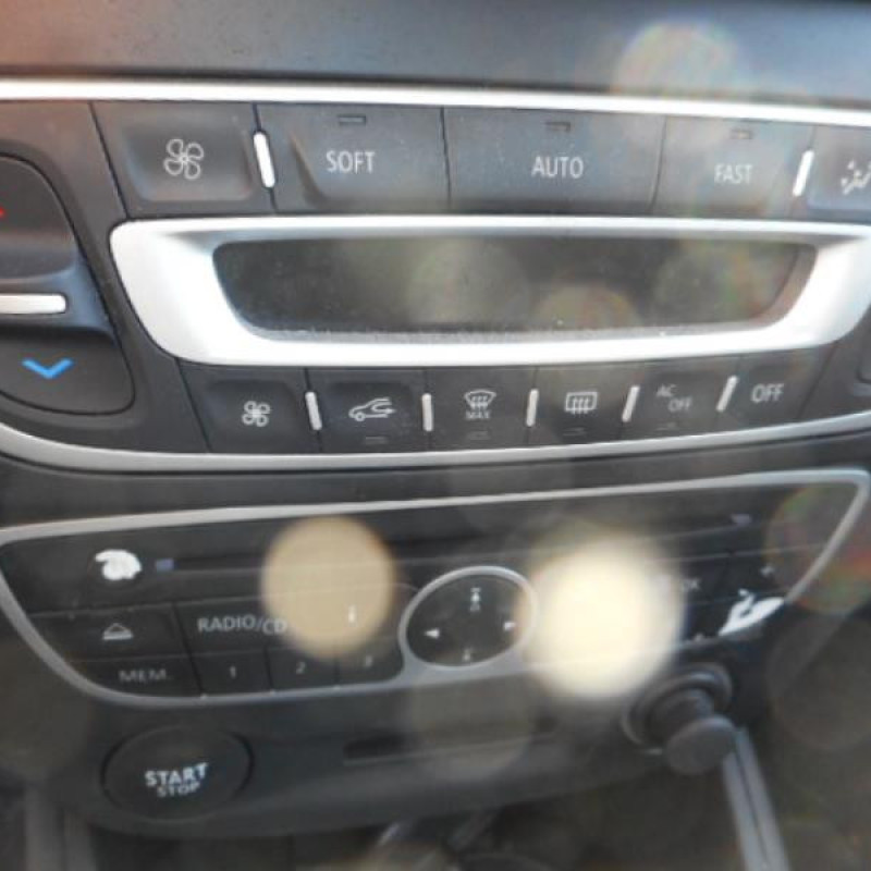 Bras essuie glace avant droit RENAULT MEGANE 3 Photo n°8