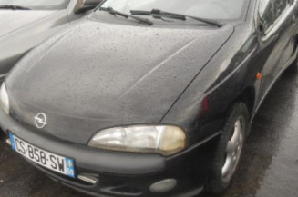 Porte avant droit OPEL TIGRA 1