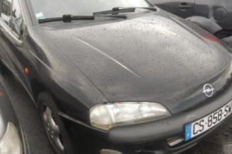 Porte avant droit OPEL TIGRA 1