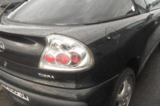 Porte avant droit OPEL TIGRA 1