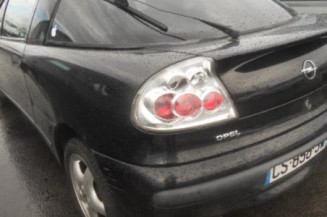 Porte avant droit OPEL TIGRA 1