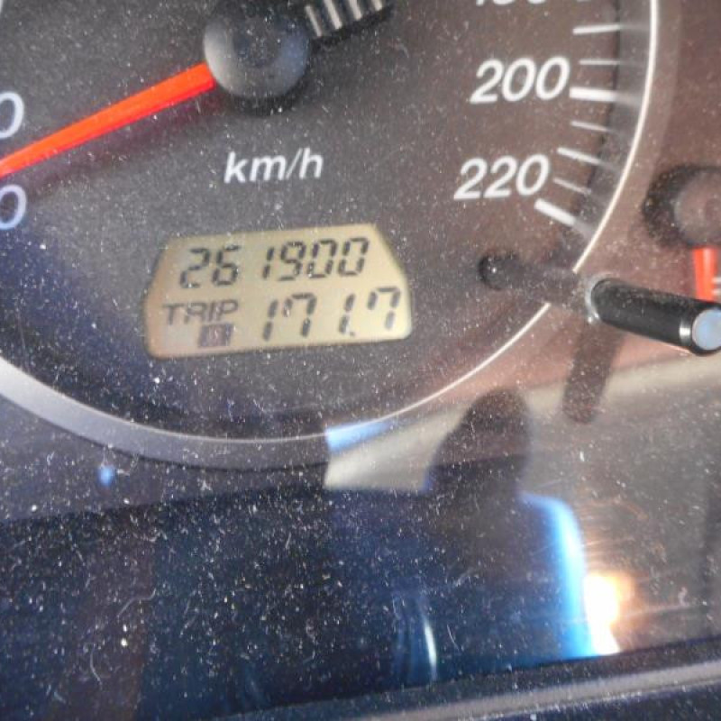 Vitre arriere gauche MAZDA 2 1 Photo n°9
