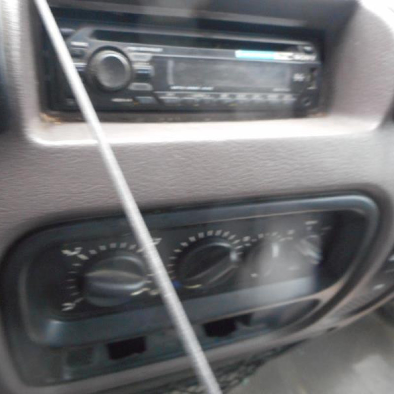 Serrure avant droit RENAULT MASTER 2 Photo n°9