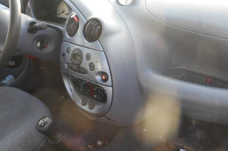Retroviseur gauche FORD KA 1
