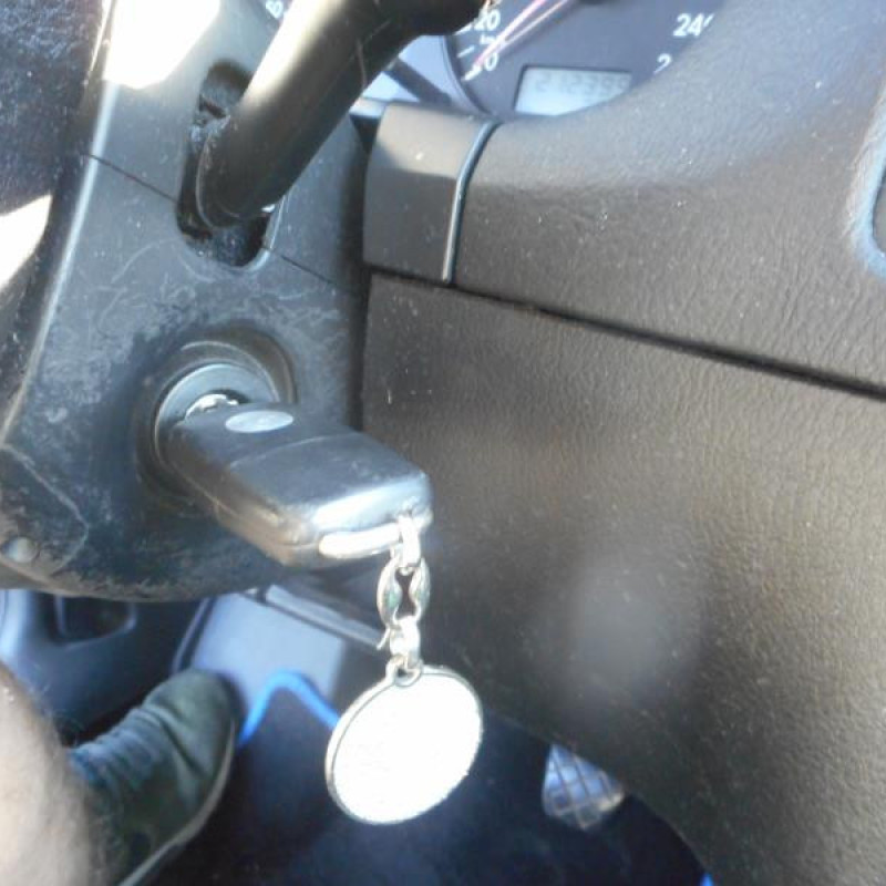 Cardan gauche (transmission) VOLKSWAGEN GOLF 4 Photo n°6