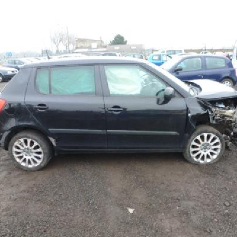 Amortisseur avant droit SKODA FABIA 2 Photo n°2