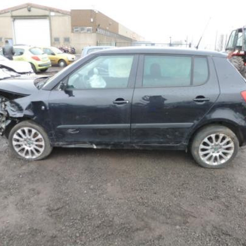 Amortisseur avant droit SKODA FABIA 2 Photo n°4