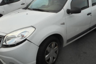 Trappe d'essence DACIA SANDERO 1
