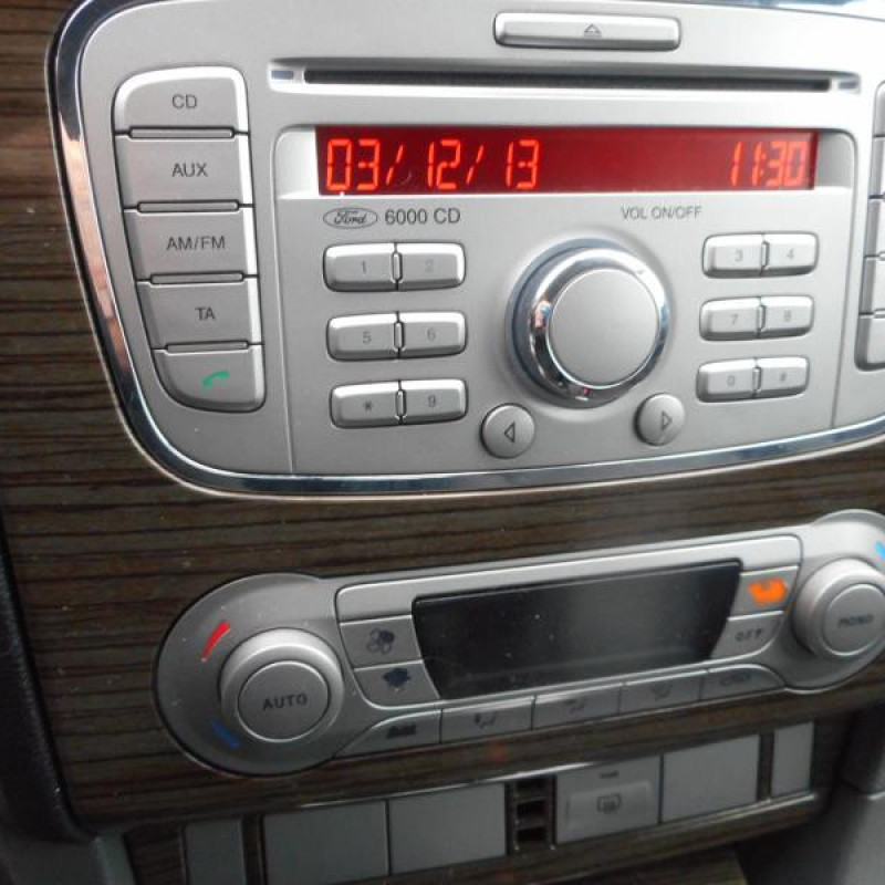 Autoradio d'origine FORD FOCUS 2 Photo n°11