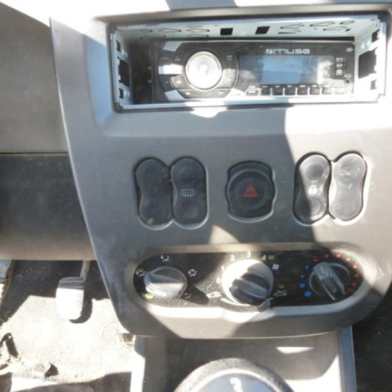 Leve vitre mecanique avant droit DACIA SANDERO 1 Photo n°8