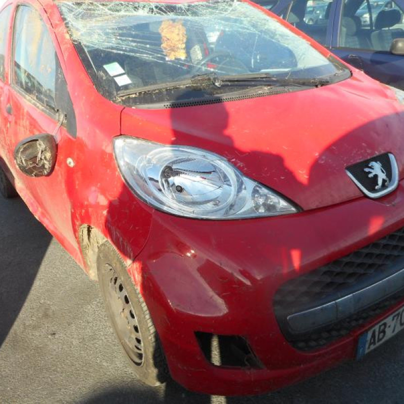 Trappe d'essence PEUGEOT 107 Photo n°5