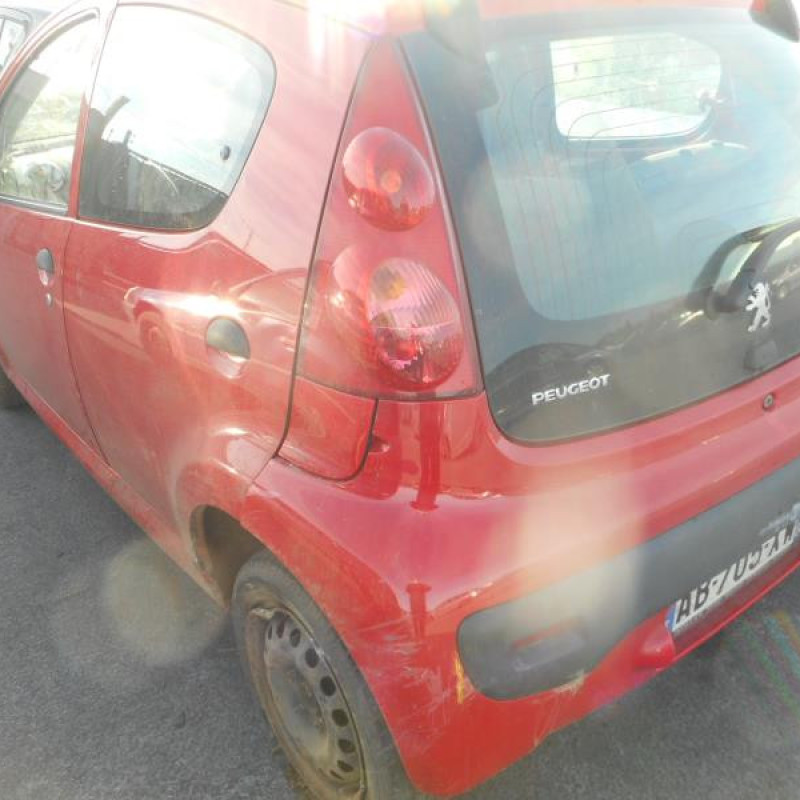 Trappe d'essence PEUGEOT 107 Photo n°7