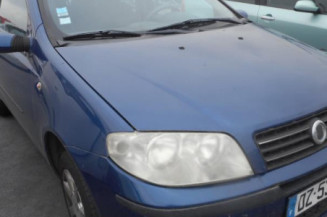 Retroviseur droit FIAT PUNTO 2