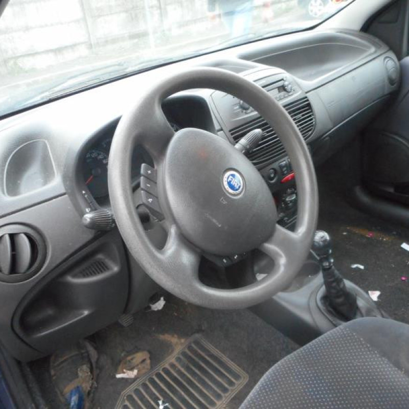 Retroviseur droit FIAT PUNTO 2 Photo n°9