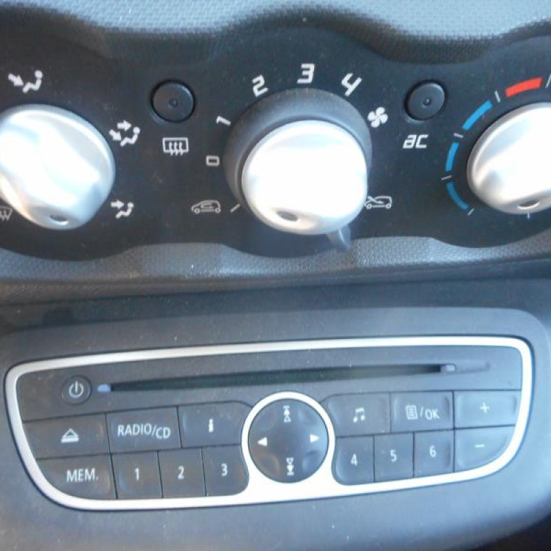 Bras essuie glace avant gauche RENAULT TWINGO 2 Photo n°8
