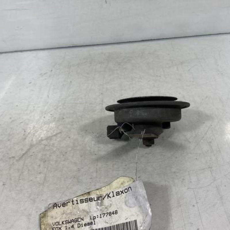 Avertisseur/Klaxon VOLKSWAGEN FOX Photo n°3