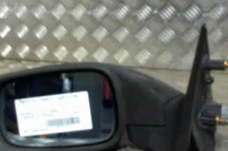 Retroviseur gauche RENAULT LAGUNA 2