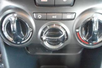 Charniere de porte arriere gauche PEUGEOT 208 1