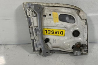 Trappe d'essence PEUGEOT 107