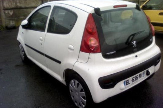 Trappe d'essence PEUGEOT 107
