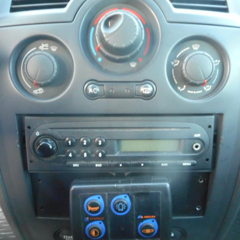 Retroviseur gauche RENAULT MEGANE 2 Photo n°9