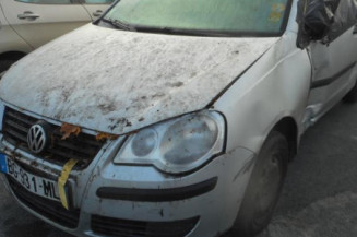 Bras essuie glace avant droit VOLKSWAGEN POLO 4 Photo n°1