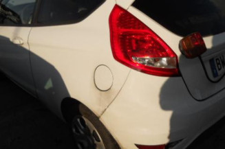 Serrure avant droit FORD FIESTA 6