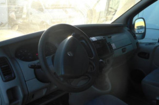 Serrure avant droit RENAULT TRAFIC 2