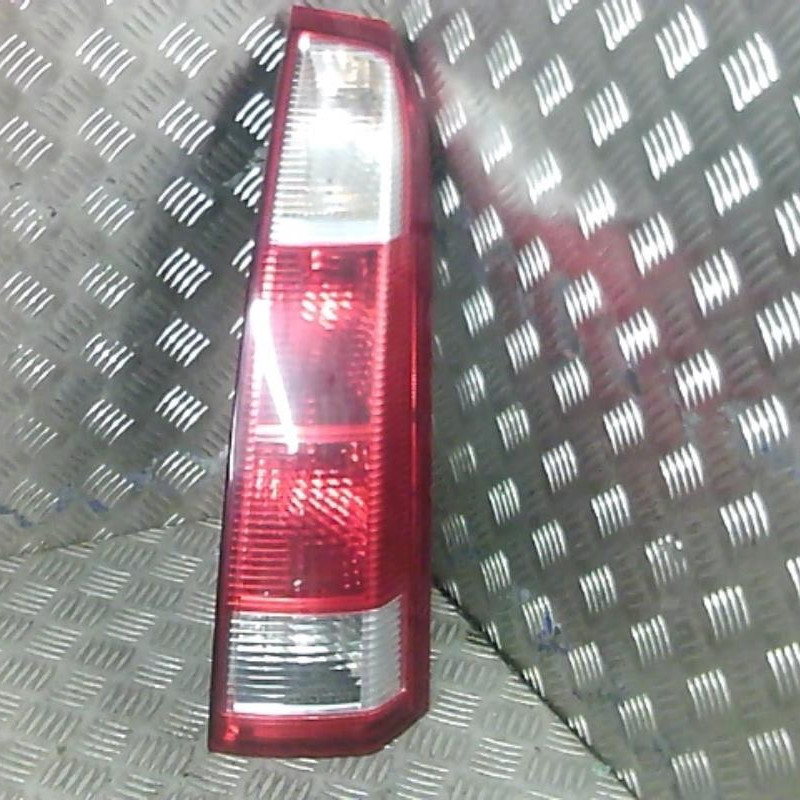 Feu arriere principal droit (feux) OPEL MERIVA A Photo n°1