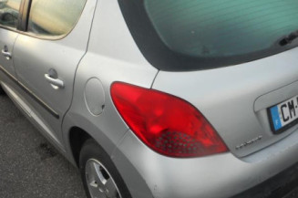Bras essuie glace arriere PEUGEOT 207