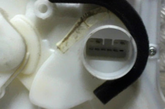 Serrure avant droit OPEL AGILA B