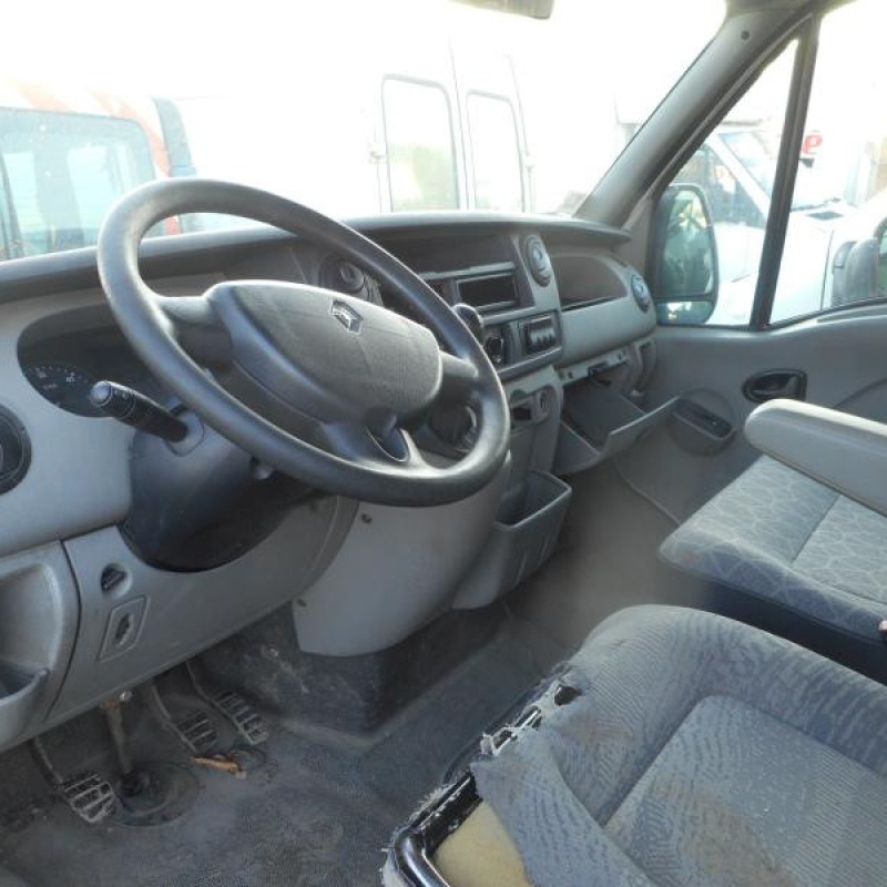 Calandre RENAULT MASTER 2 Photo n°6