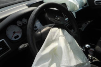 Bras essuie glace avant droit PEUGEOT 307