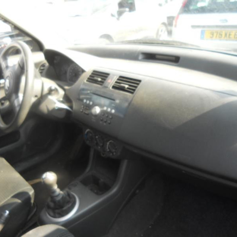 Bras essuie glace arriere SUZUKI SWIFT 3 Photo n°6