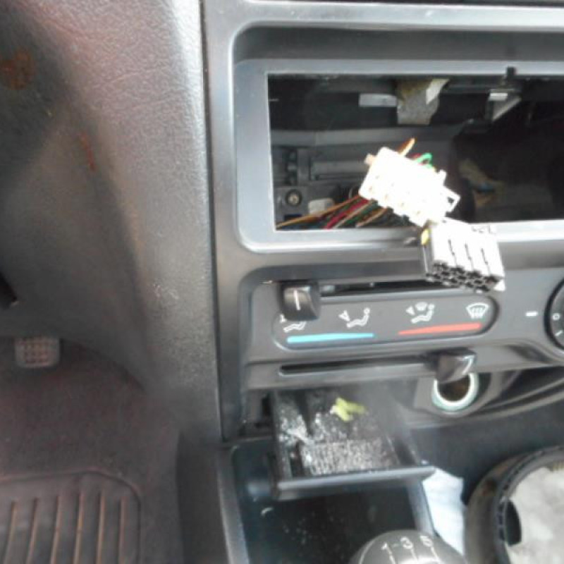 Bras essuie glace arriere CITROEN SAXO Photo n°6